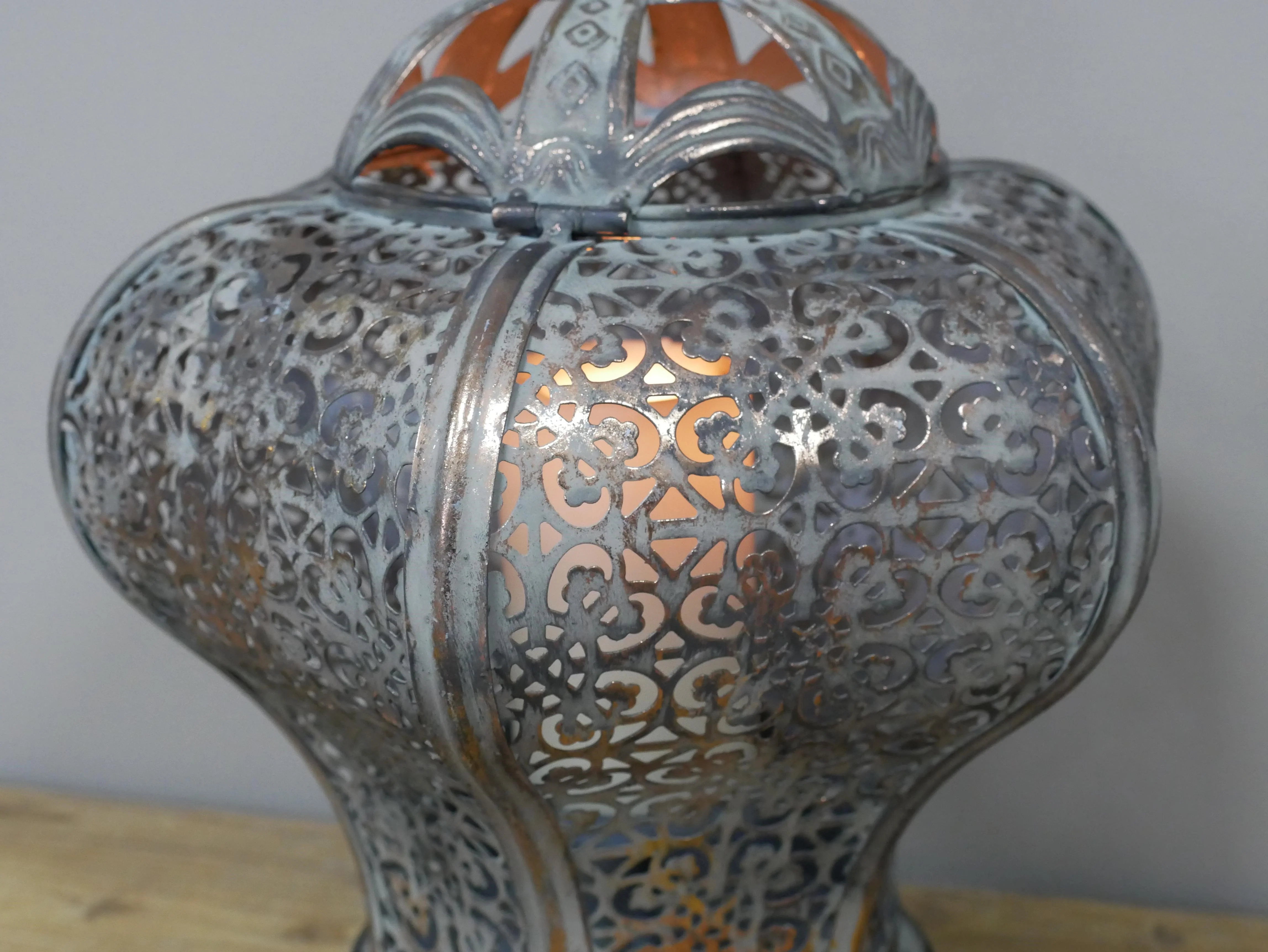 Lantern - Image 4