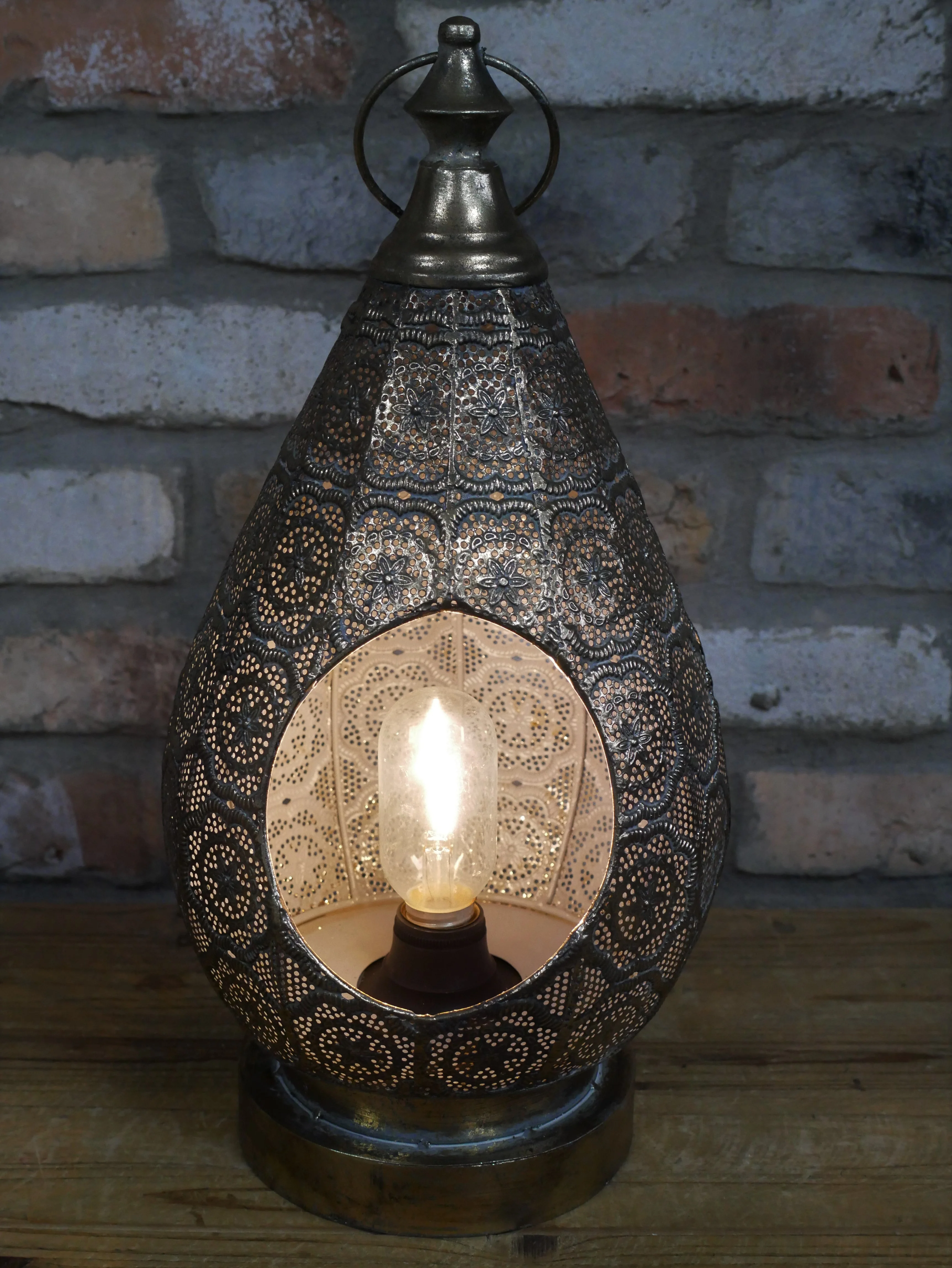 Light - Image 3