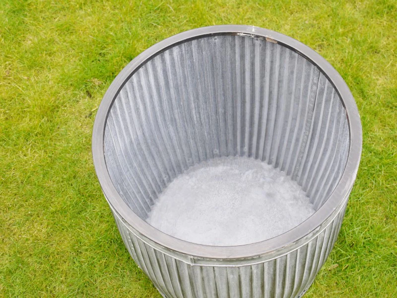 Set of 3 Round Planters - Image 6