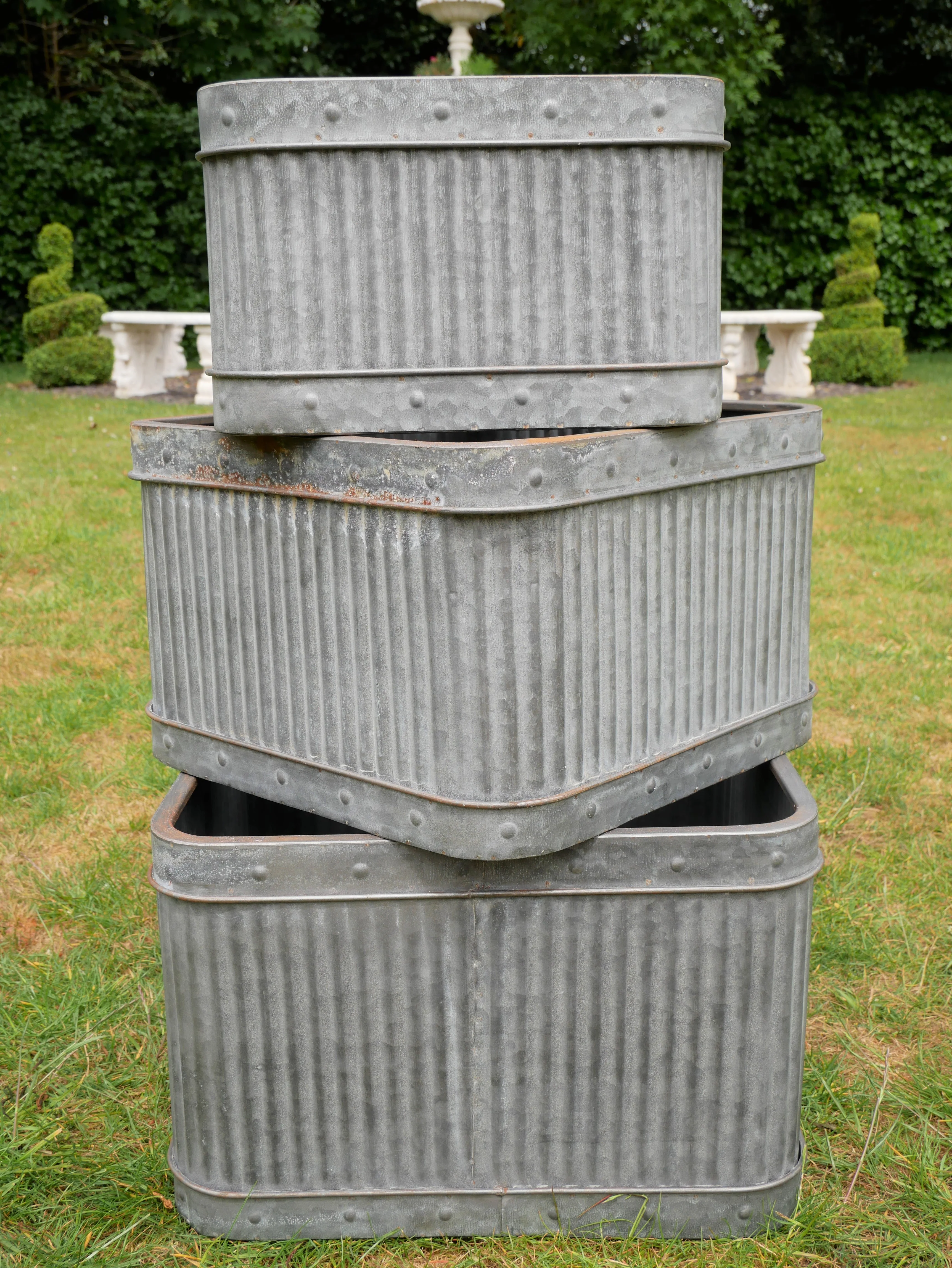 Set Of 3 Square Tubs - Image 3