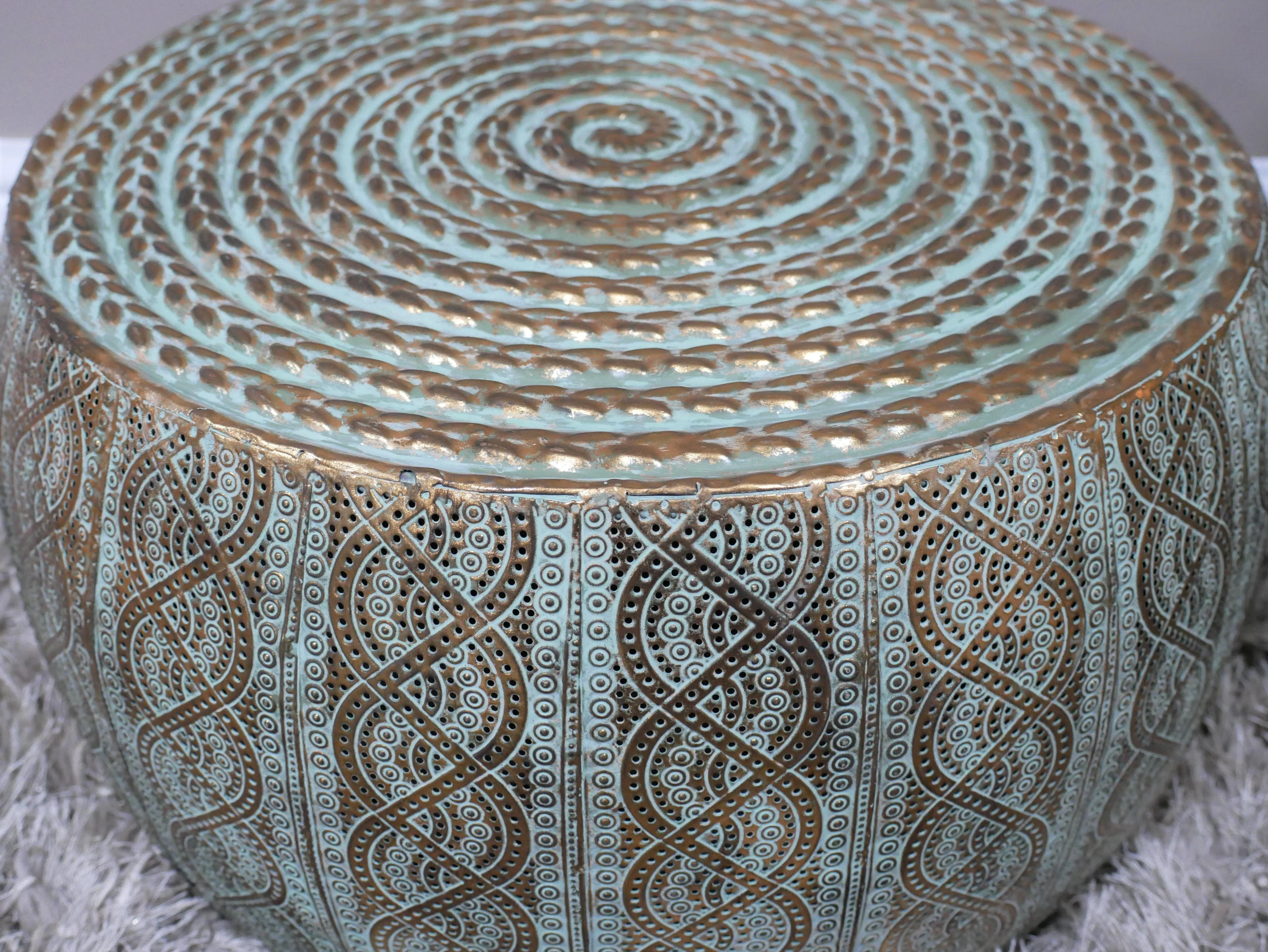 Set Of Two Coffee / Side Tables - Image 7